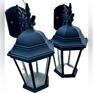 Outdoor wall lantern hardwire black